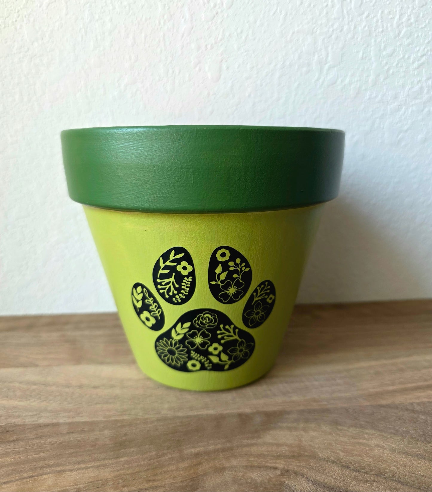 Mixed Media Terracotta Planter Pot: Paw Print
