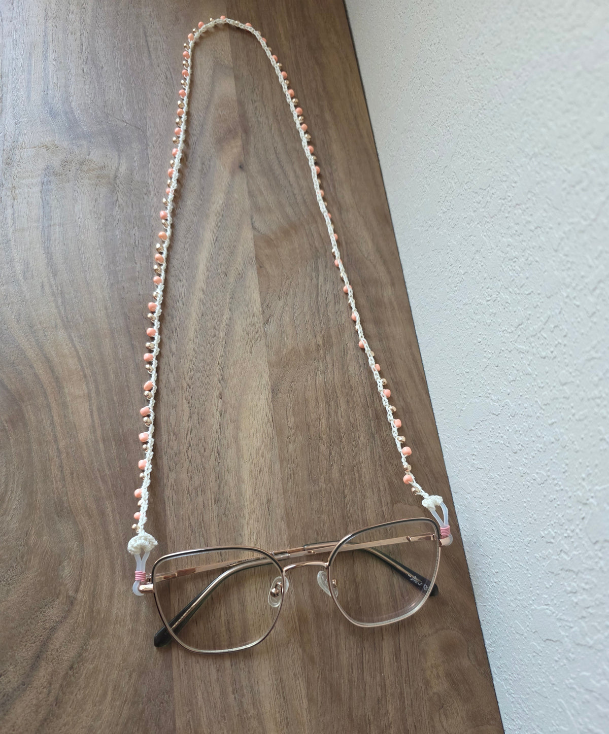 Glasses Necklace Holder
