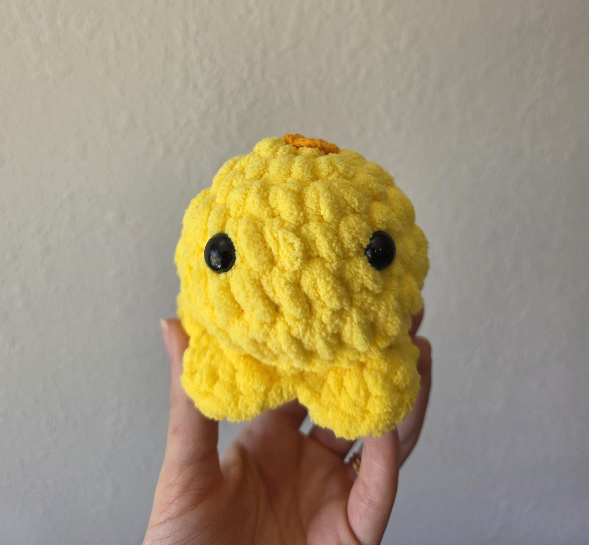 Crocheted Octopus Plush: Handmade Amigurumi Toy