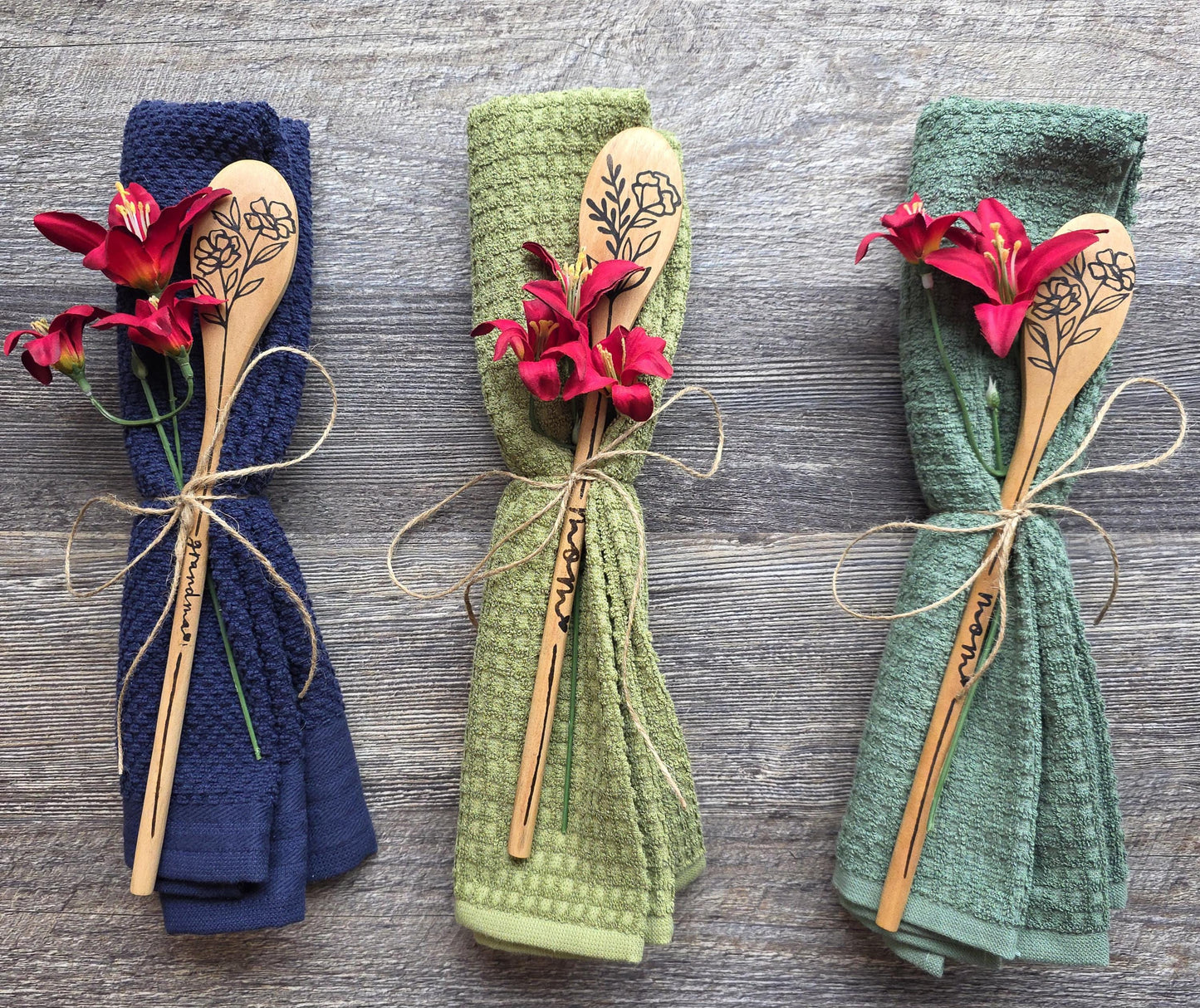 Floral Wood Burned Spoon: Personalized Kitchen Utensil