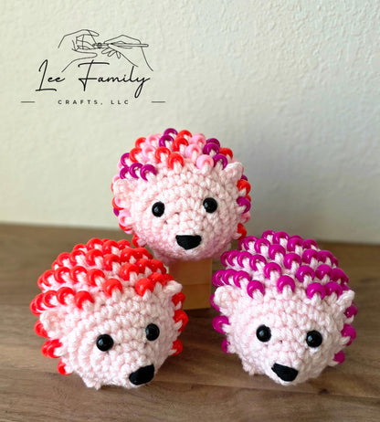 Crocheted Beaded Hedgehog Fidget Toy – Sensory Desk Pet, Valentine's Gift