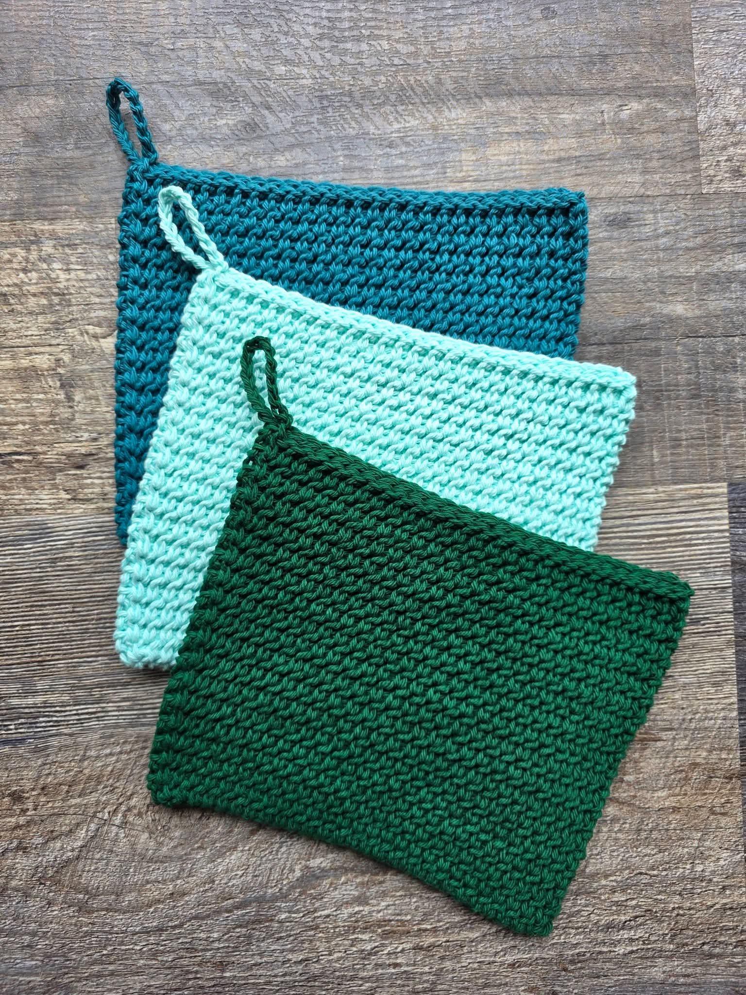 Hand-Crocheted Cotton Pot Holder: Rustic Kitchen Decor