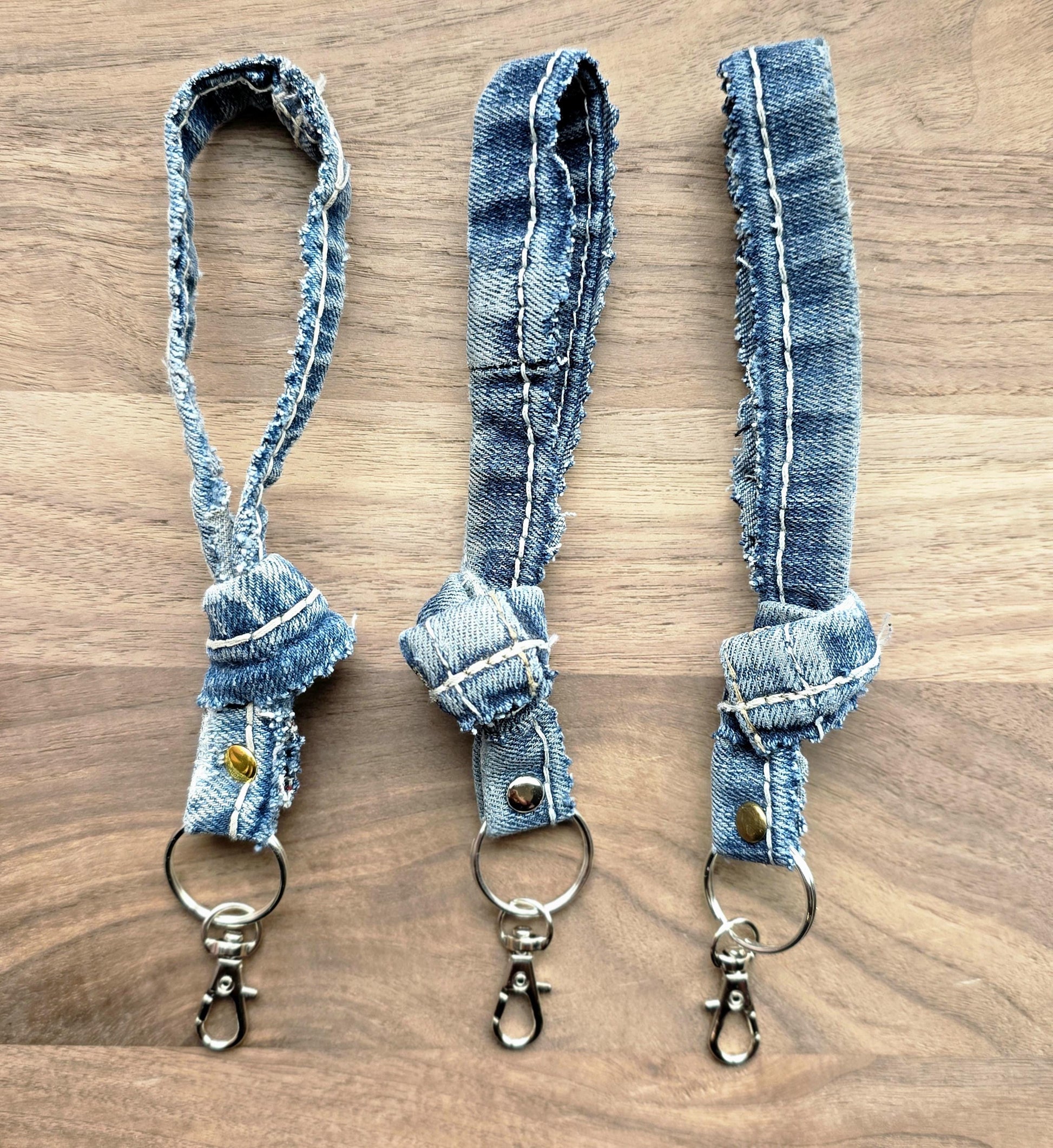 Upcycled Denim Tassel Keychain – Boho Bag Charm with Turquoise & Cow Tag – Recycled Jean Seam Key Ring – Western Accessories – Handmade Gift
