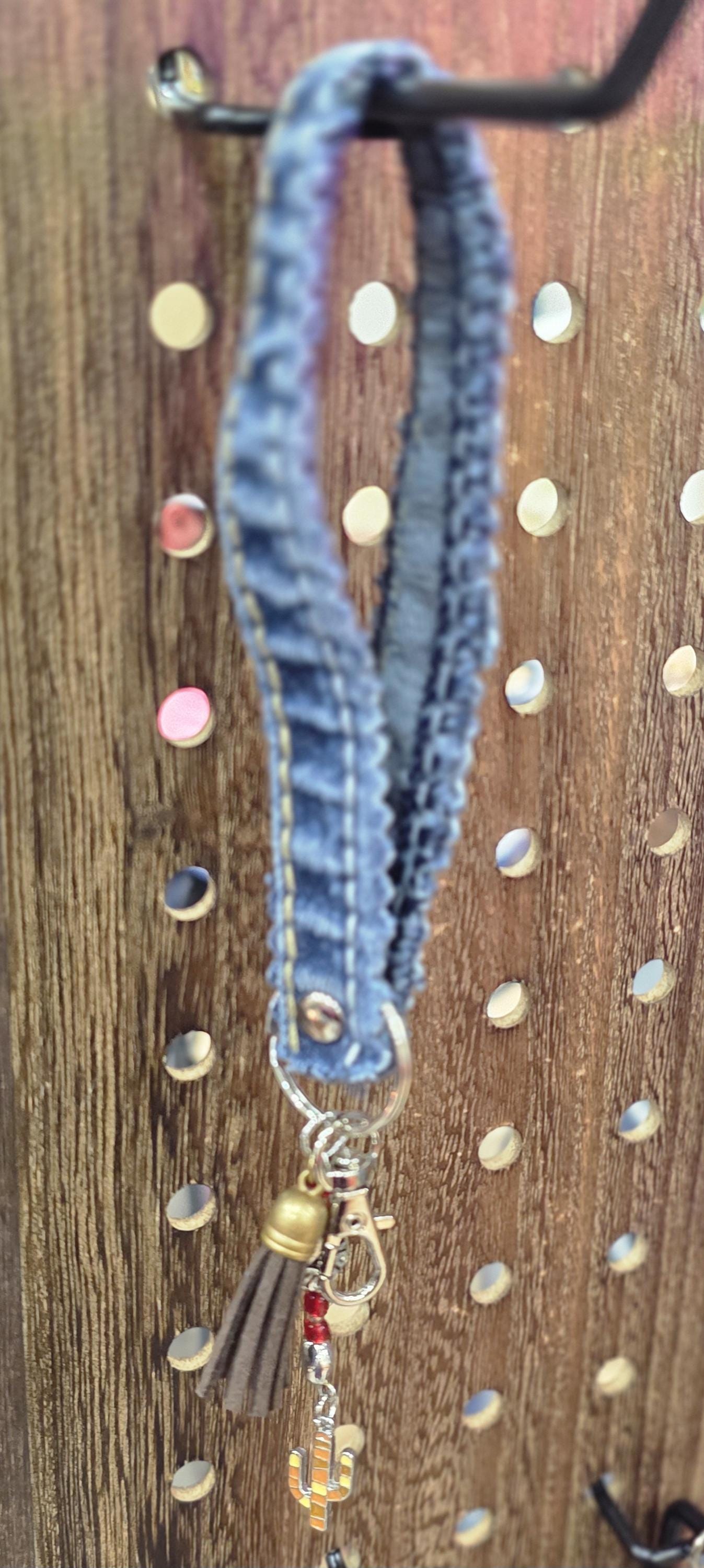 Upcycled Denim Tassel Keychain – Boho Bag Charm with Turquoise & Cow Tag – Recycled Jean Seam Key Ring – Western Accessories – Handmade Gift