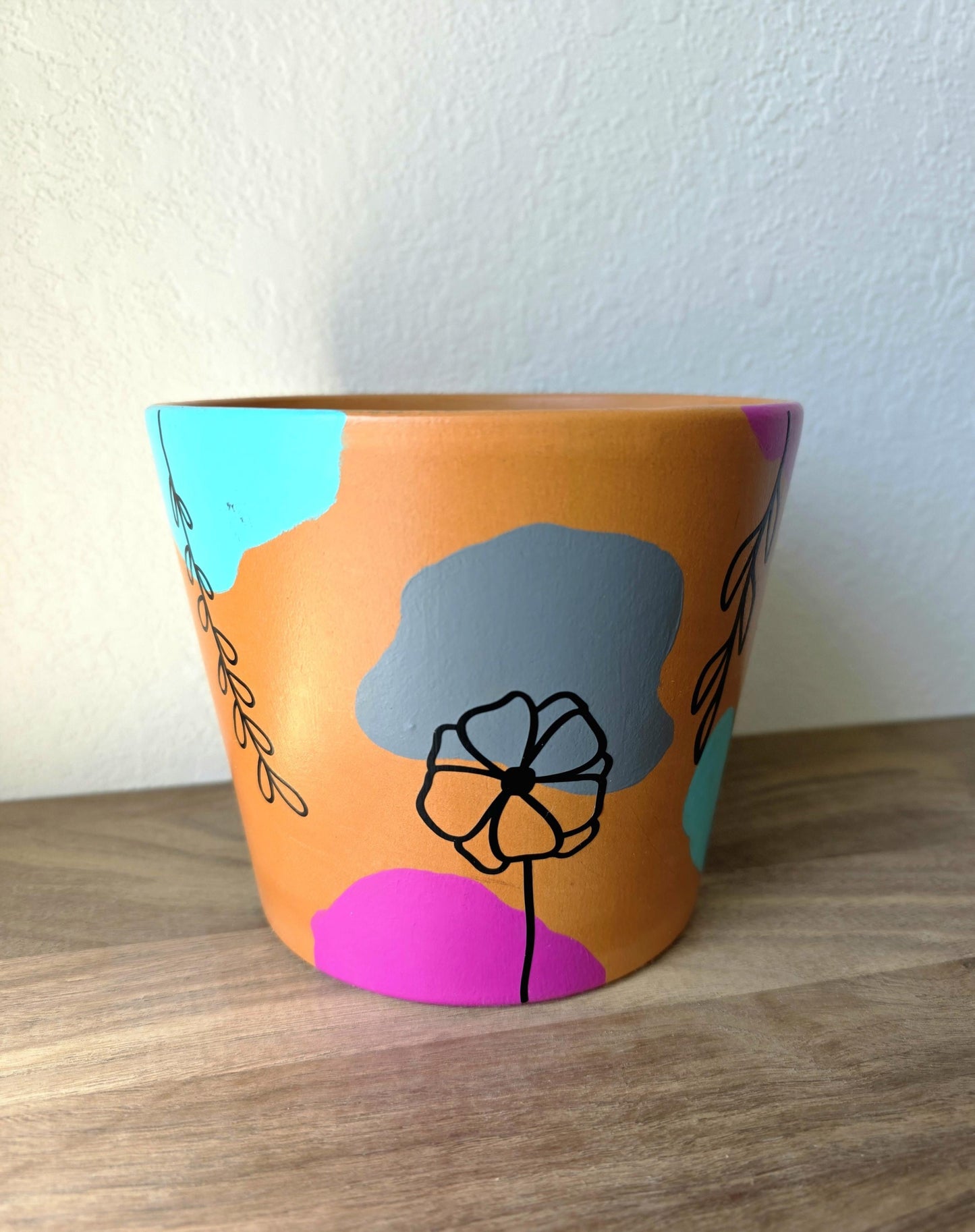 Mixed Media Terracotta Planter Pot: Boho Floral Design