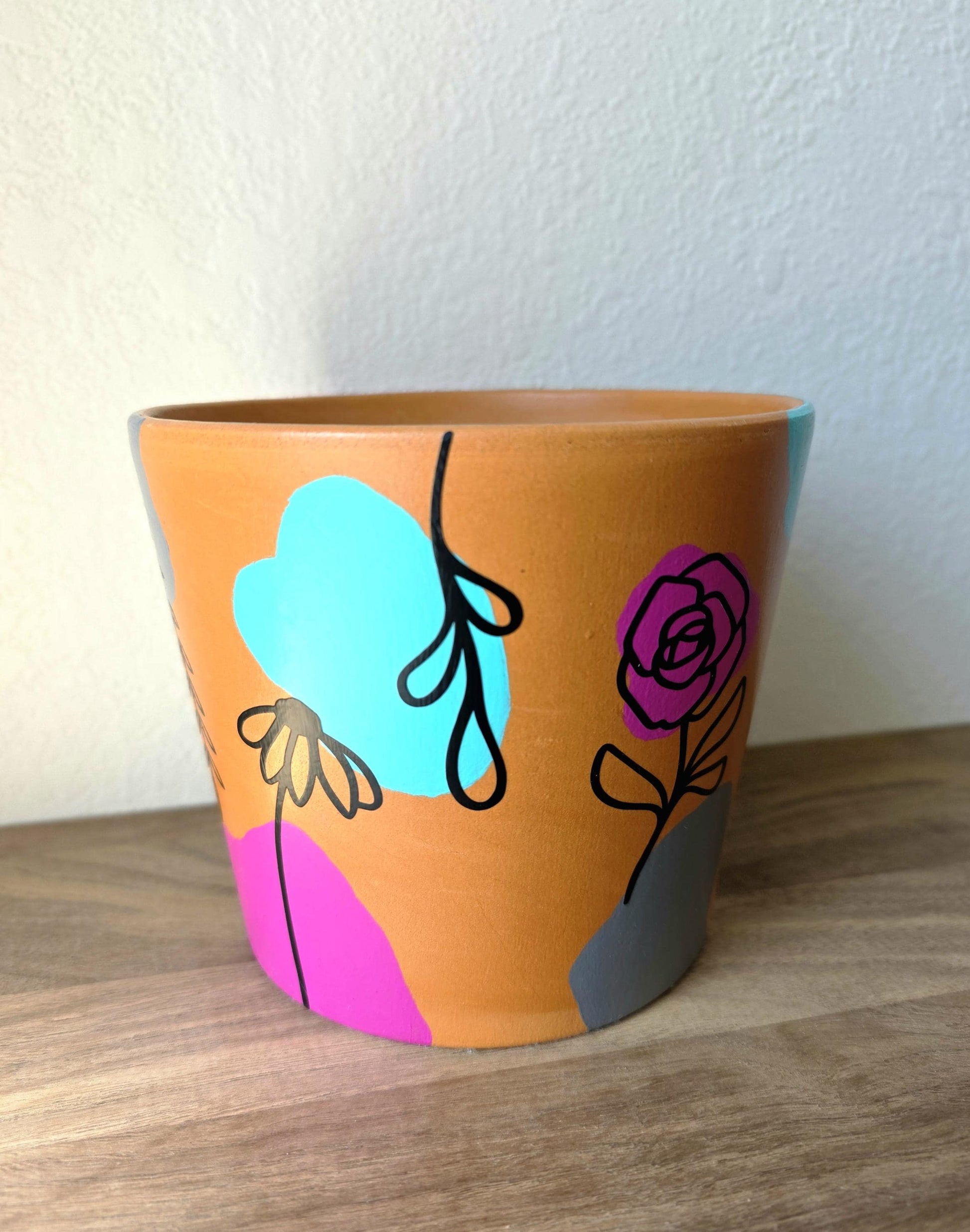 Mixed Media Terracotta Planter Pot: Boho Floral Design